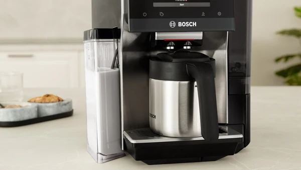 Bosch Fully Auto Espresso Coffee Machine VeroCafe Series 8 (NEW)