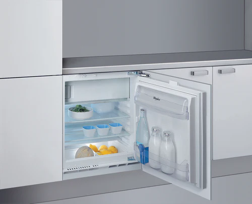 Whirlpool Under Counter Integrated Refrigerator 60Cm 126Liter